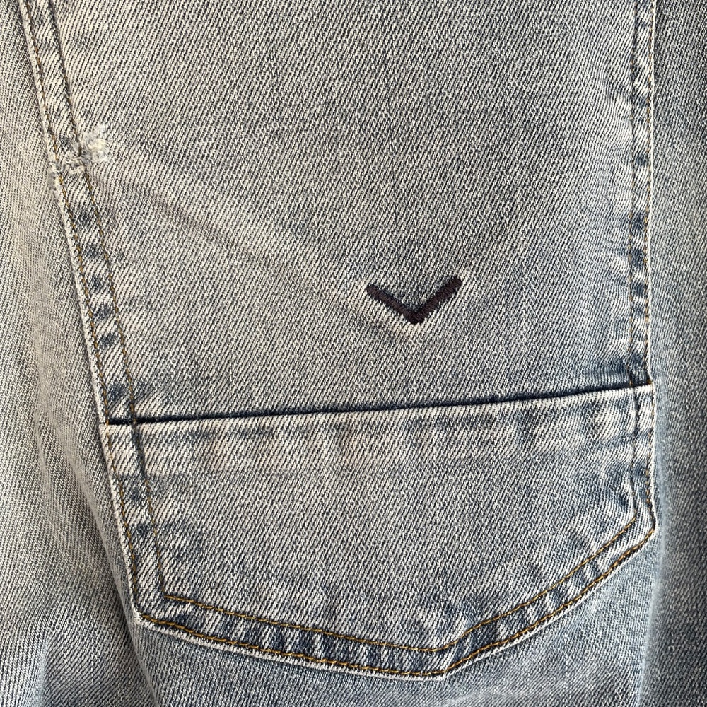 Jeans - Picture 6 of 10